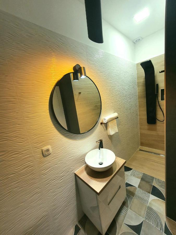 Cozy Studio Apartment Leprin In Labin Old Town 外观 照片