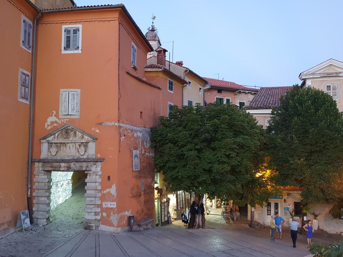 Cozy Studio Apartment Leprin In Labin Old Town 外观 照片