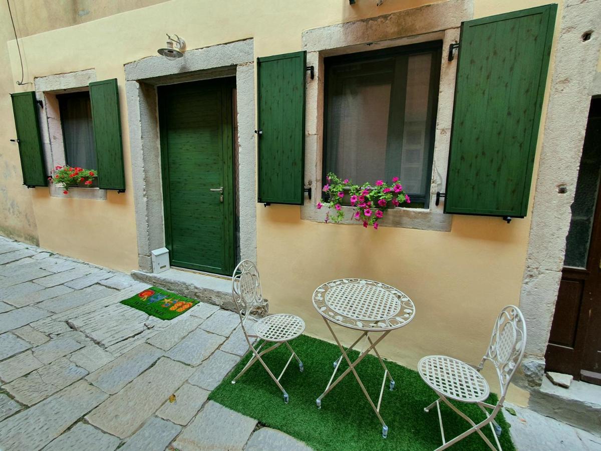 Cozy Studio Apartment Leprin In Labin Old Town 外观 照片