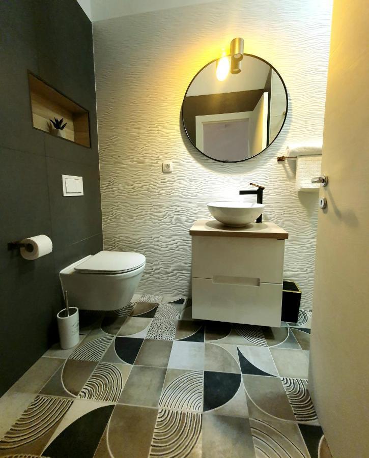 Cozy Studio Apartment Leprin In Labin Old Town 外观 照片